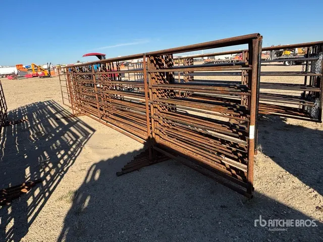 Quantity of (10) 24 ft Livestock Panel