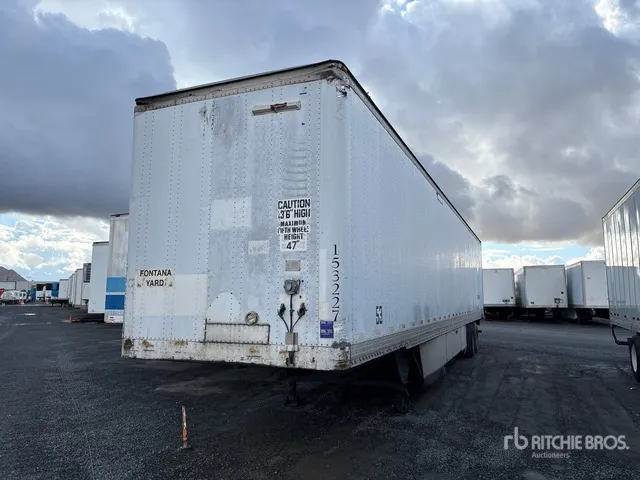 2003 Hyundai VI2530152JSA 53 ft x 102 in T/A Van Trailer