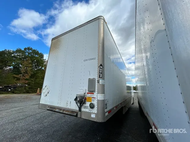 2019 Utility 53 ft x 102 in T/A Van Trailer