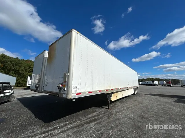 2018 Utility 53 ft x 102 in T/A Van Trailer