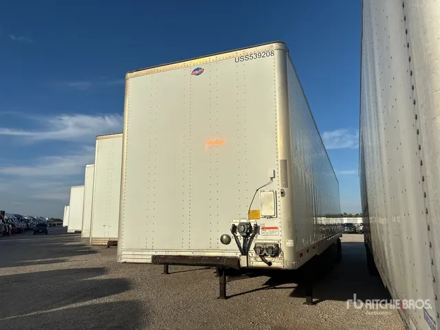 2015 Utility VS2DX 53 ft x 102 in T/A Van Trailer
