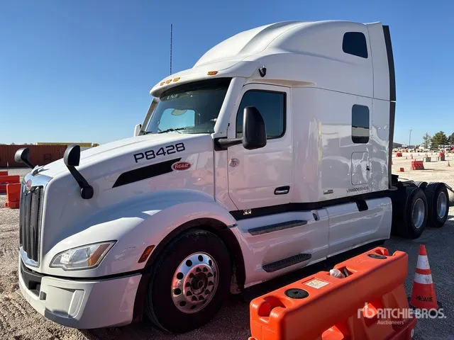 2024 Peterbilt 579 T/A Sleeper Truck Tractor