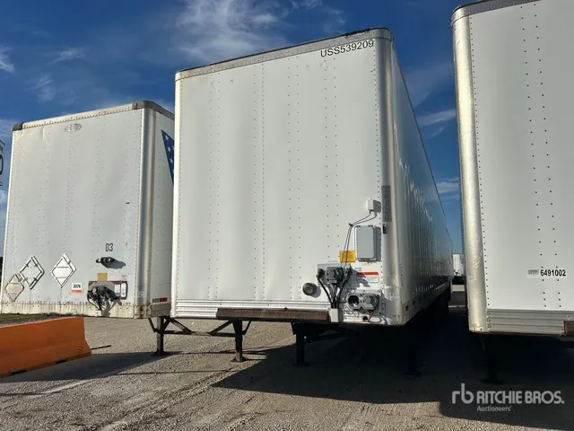 2015 Utility VS2DX 53 ft x 102 in T/A Van Trailer