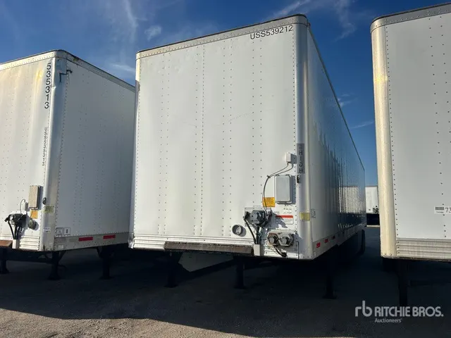 2015 Utility VS2DX 53 ft x 102 in T/A Van Trailer