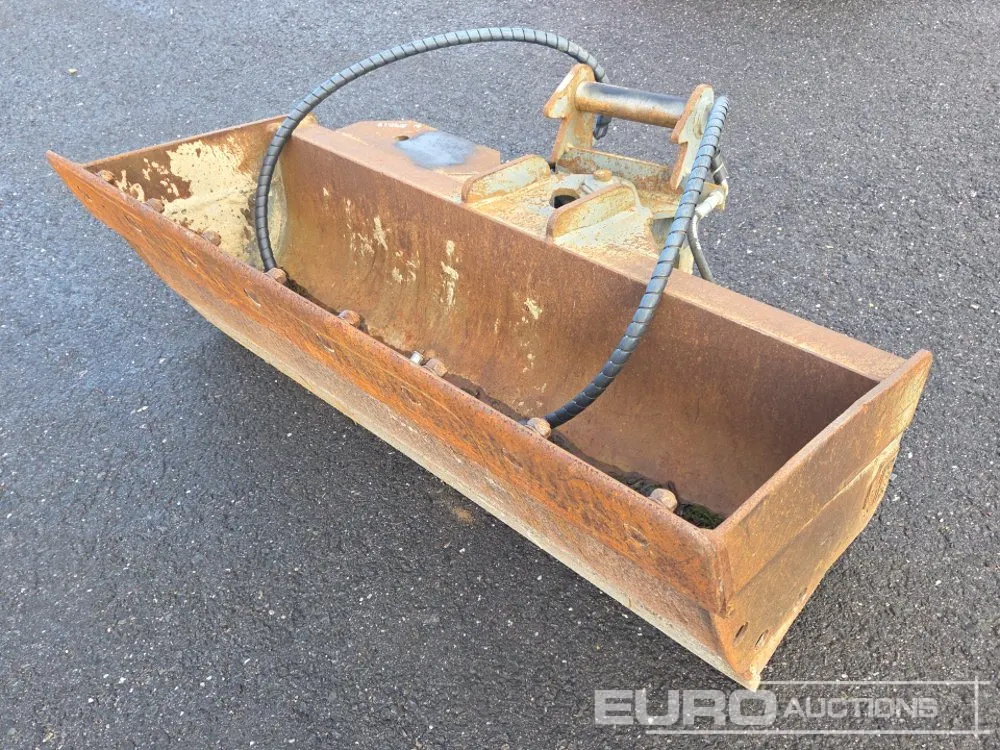 2016 SBK 47" Tilt Ditching Bucket to suit MS03