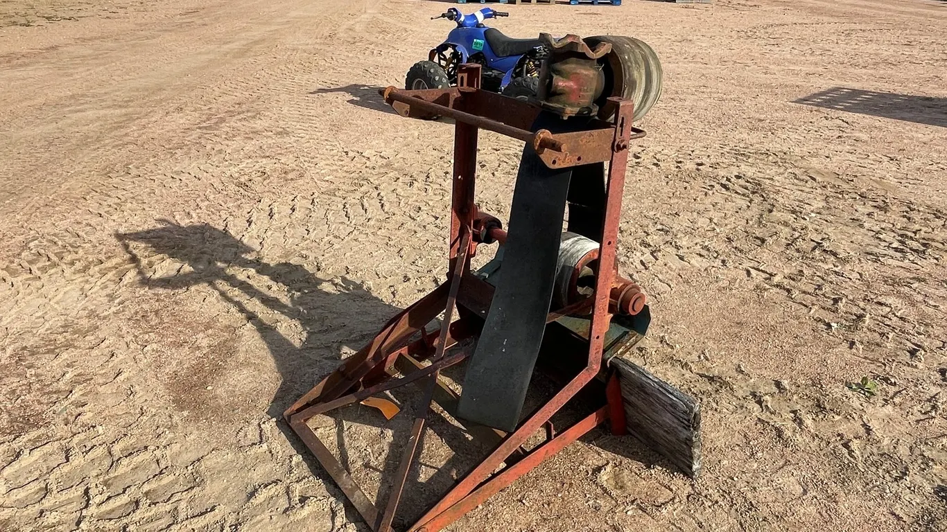 Fordson Saw Rig