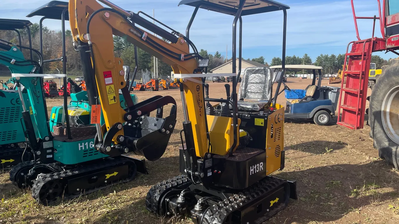 2026 CFG H13R Mini Excavator