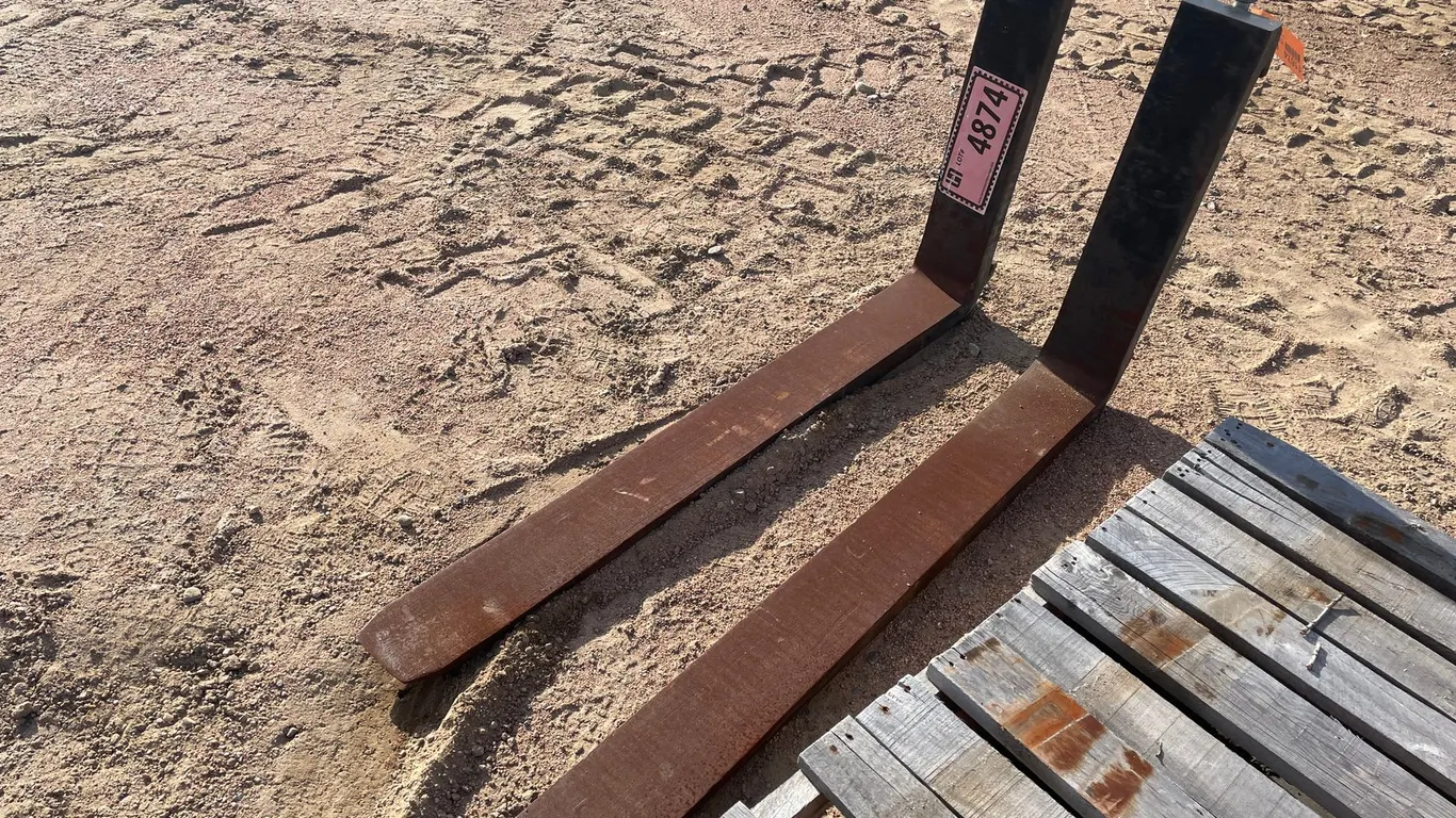Set of Pallet Forks