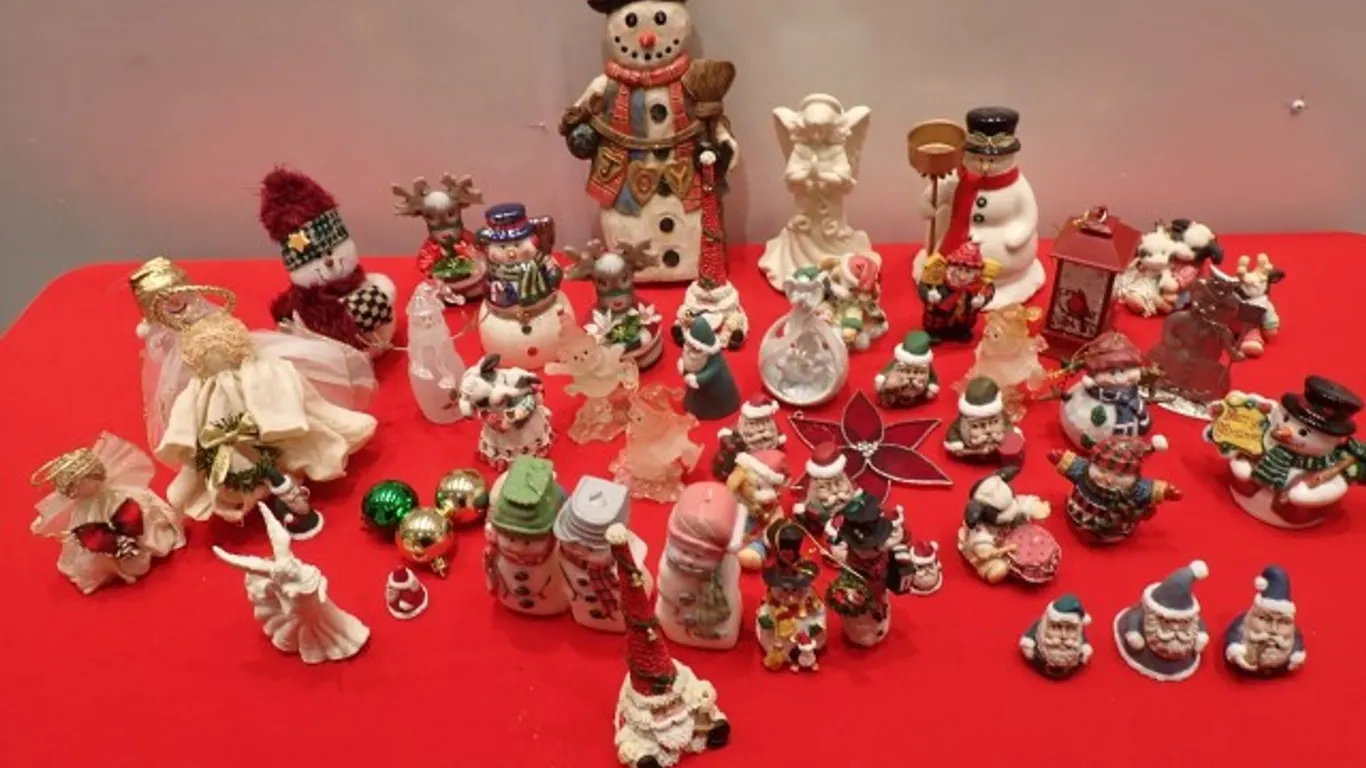 Christmas Figurines