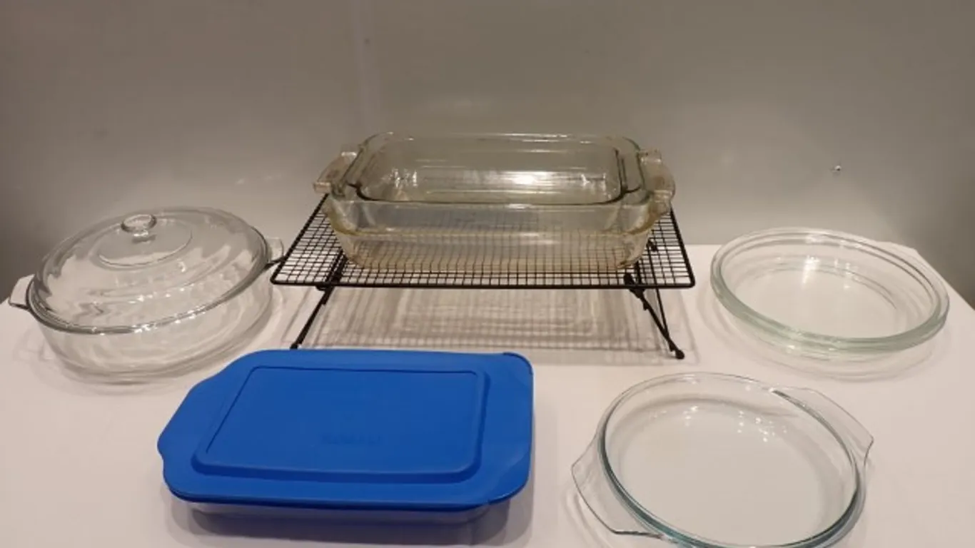 Pyrex Baking Dishes