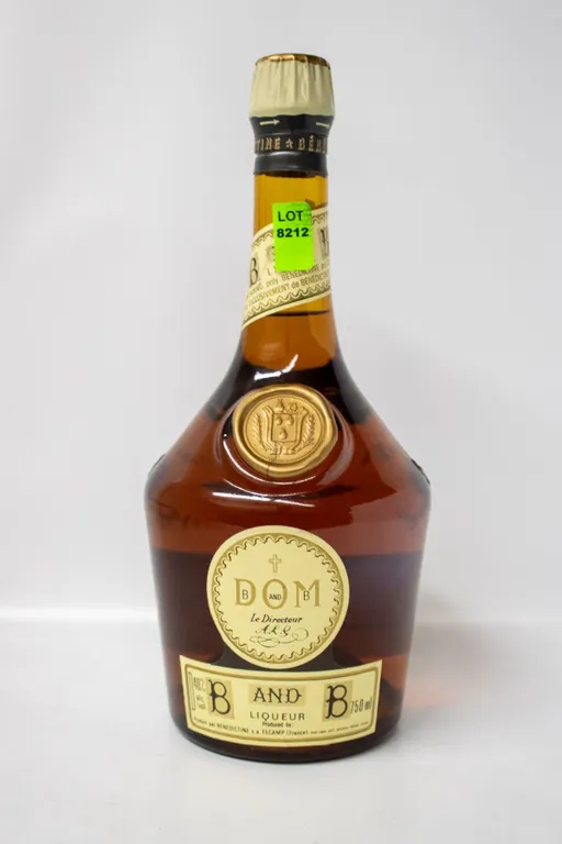 B & B DOM LIQUEUR 750ML 40%