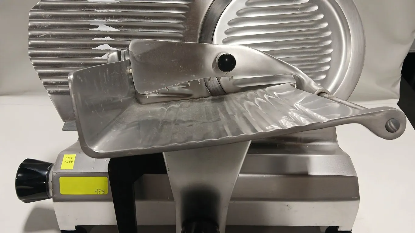 10" NELLA MEAT SLICER M# 250 I