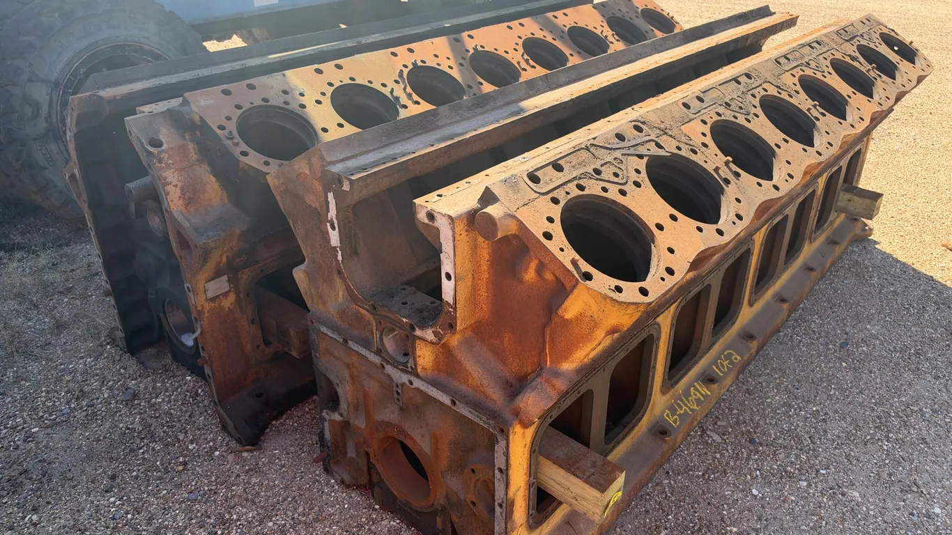(2) 16 CYLINDER ENGINE BLOCKS