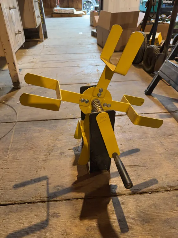 Metal Roll Up Hose Holder