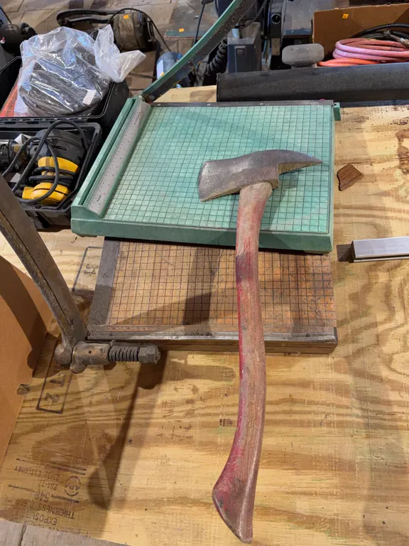 Hatchet And 2 Trimmers