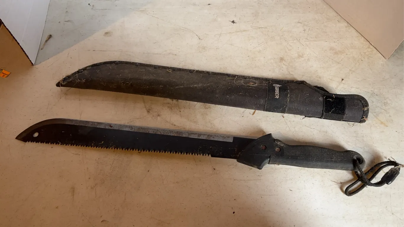 Herbert Machete