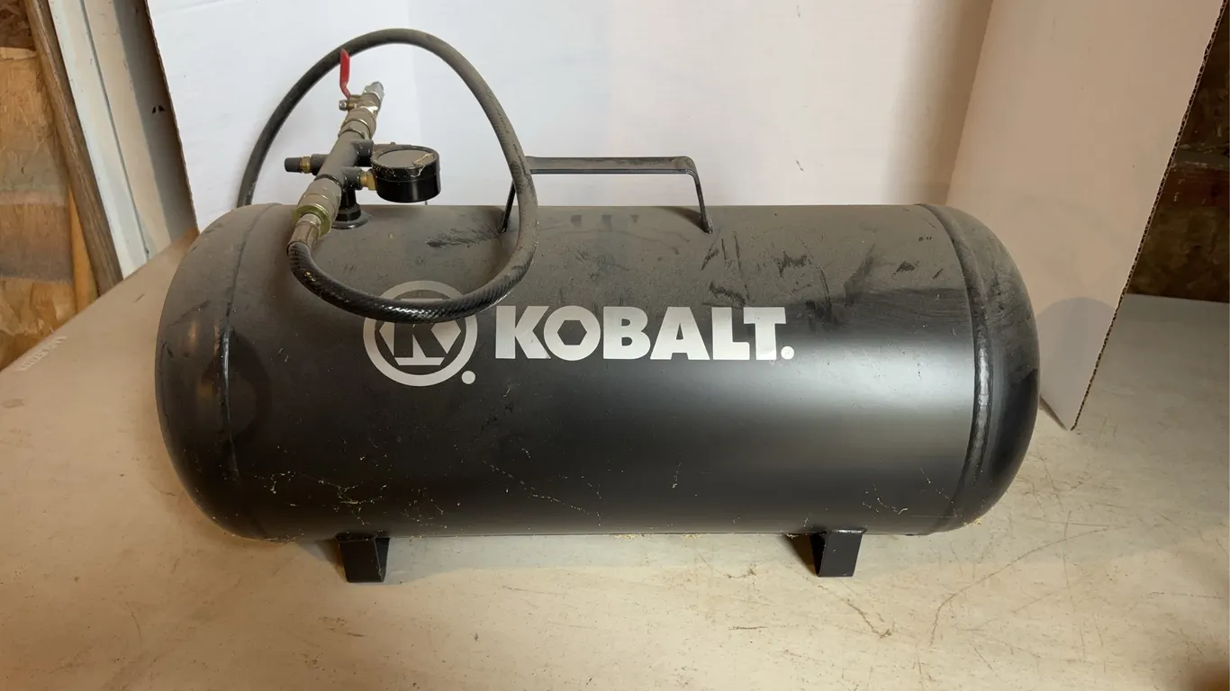 Kobalt 7 Gallon Air Tank