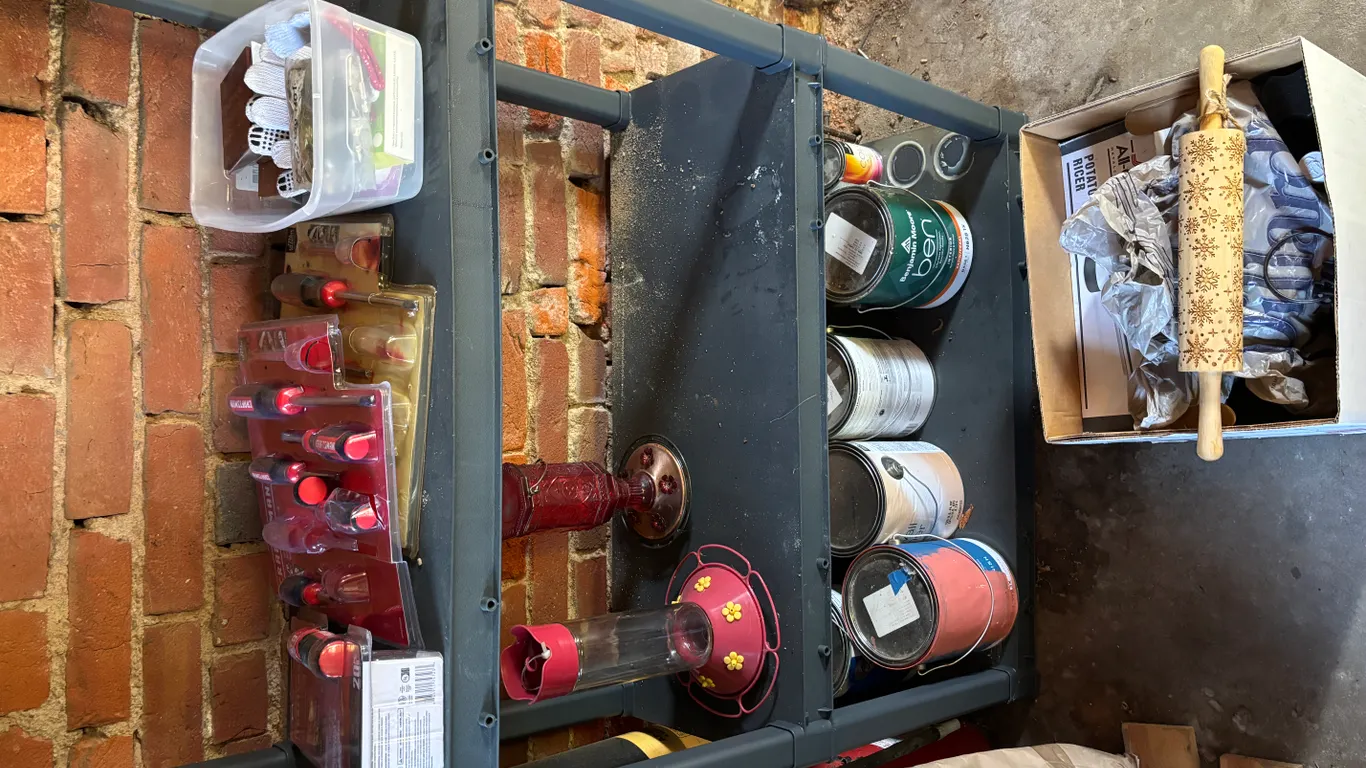 Craftsman Screwdrivers, Kitchen Tools, Shelf And Contents