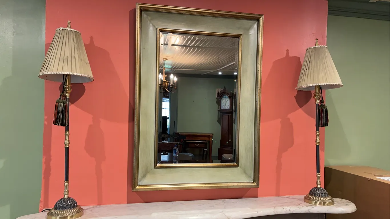2 Lamps And Mirror