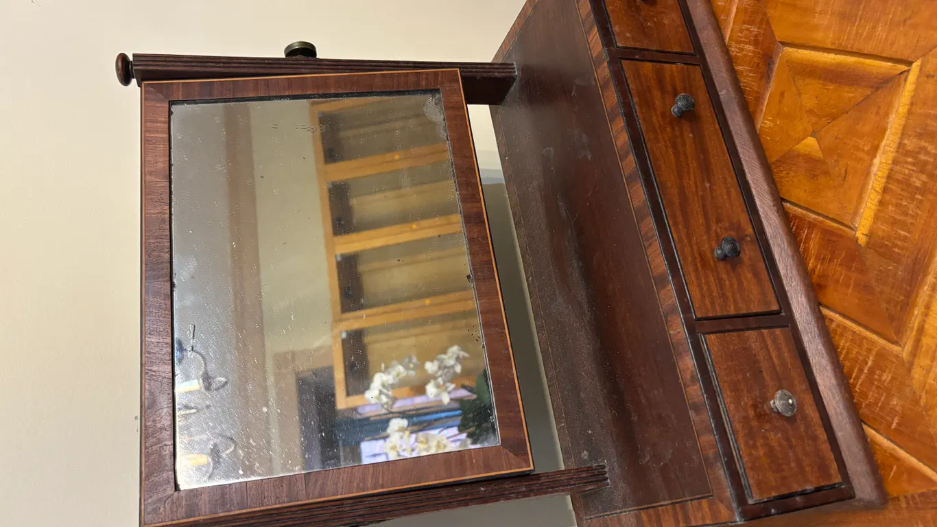 Makeup Mirror And Drawers 18"w x 8"d x 17"h