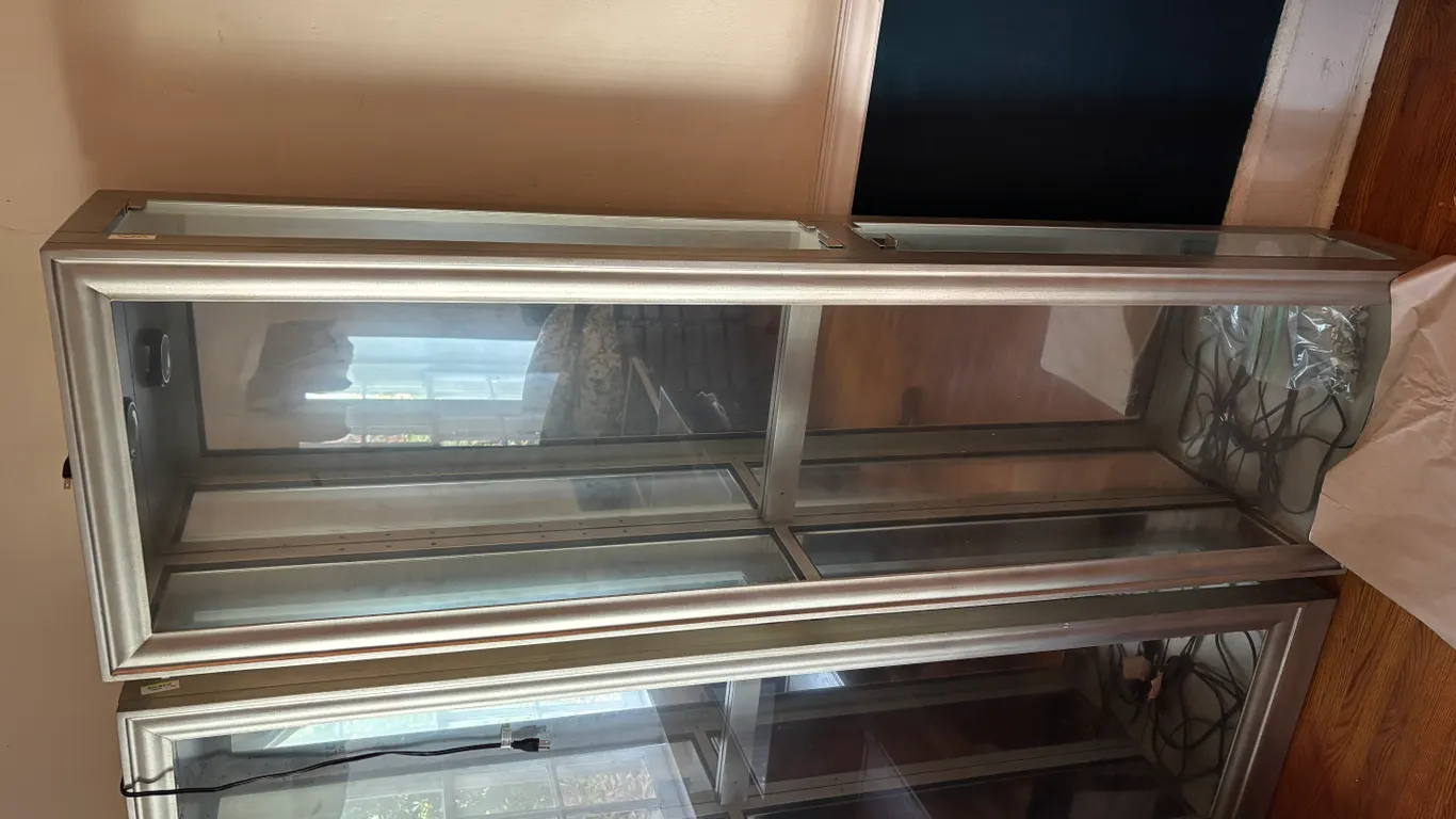 Lighted Shelf Display Cabinet