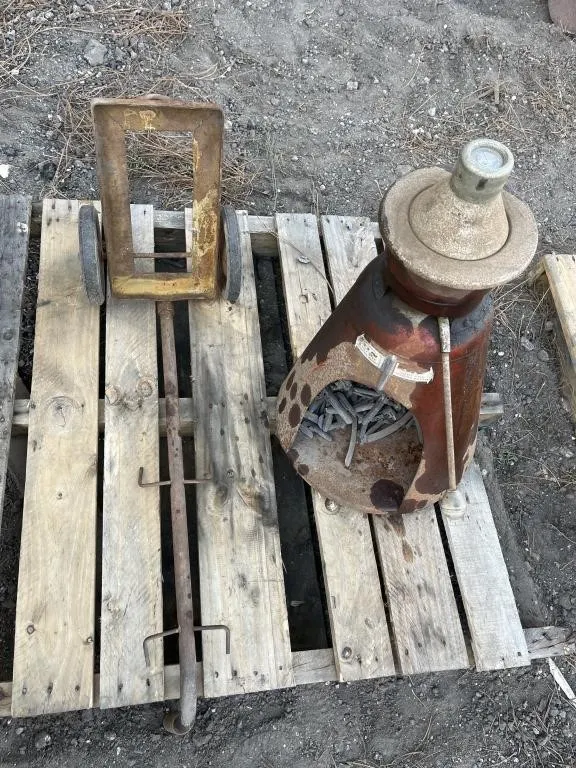 TIRE BALANCER