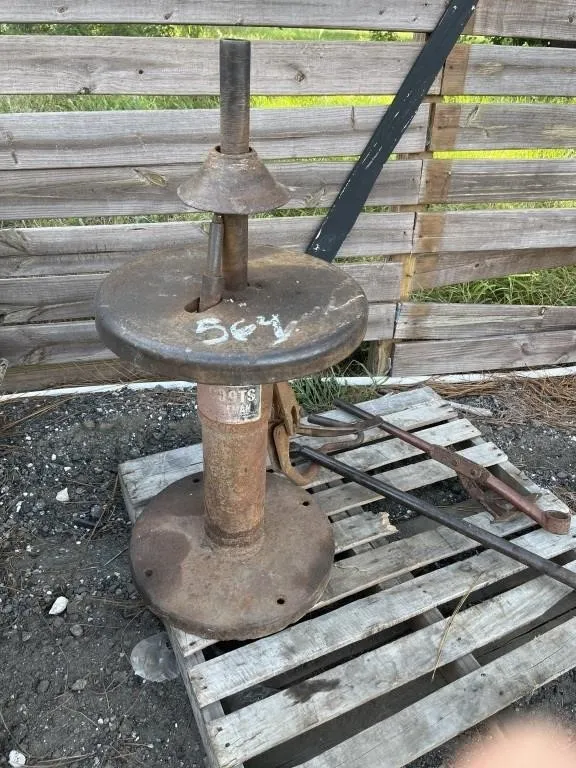 MANUAL TIRE CHANGER