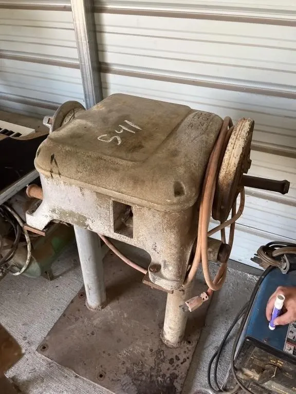 PIPE THREADER