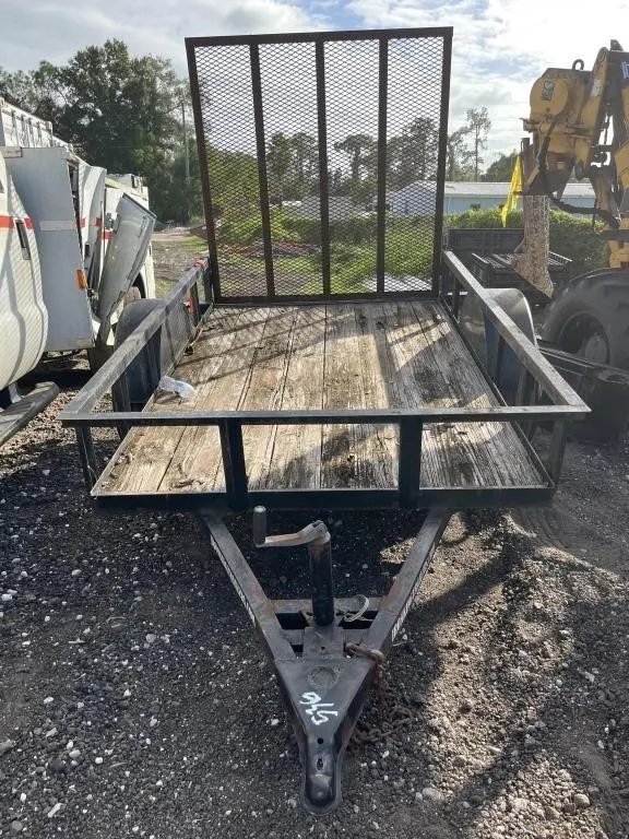 5X8 SINGLE AXLE TRAILER TONGUE BROKEN
