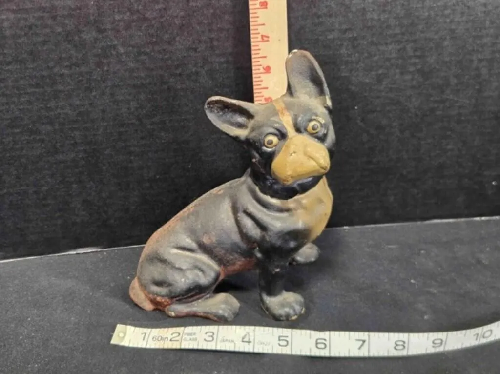Boston Terrier, cast iron model, 7" tall