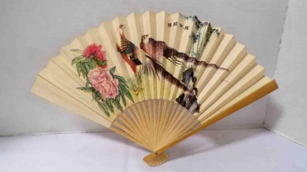 Vintage Chinese Bamboo Foldable Handheld Fan