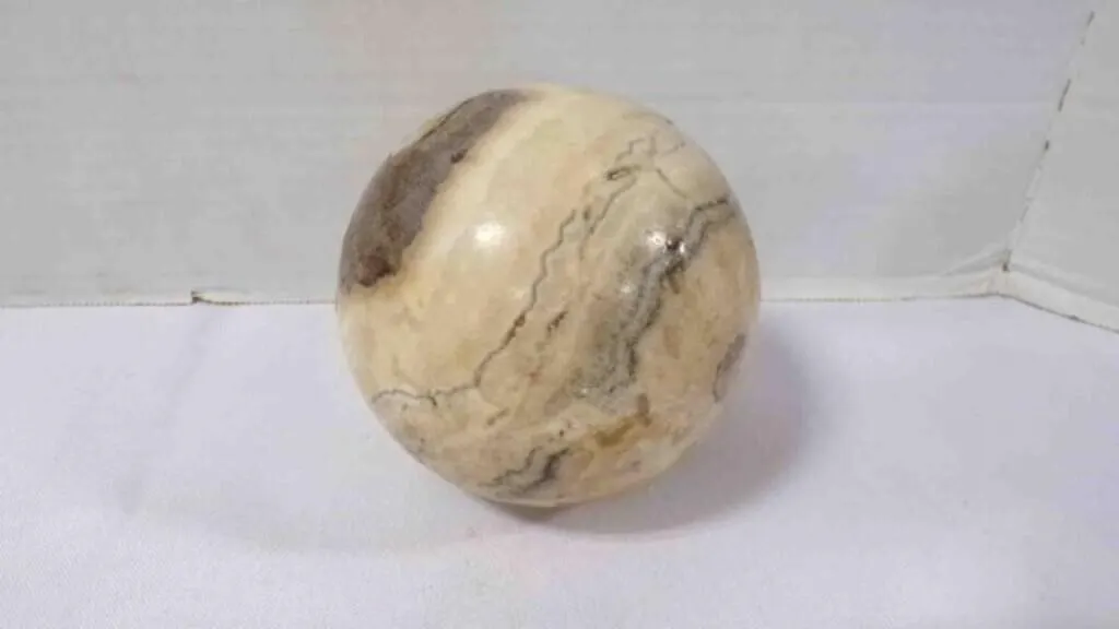 Polished Veined Marble/Jasper Stone Sphere Décor
