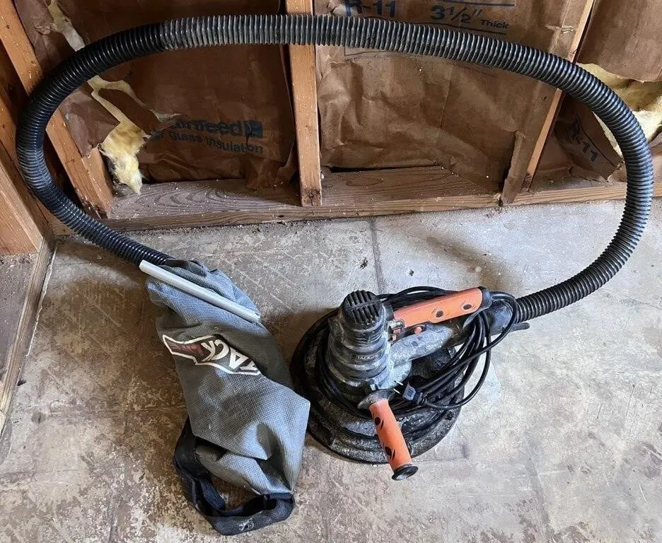 TackLife PDS03B drywall sander