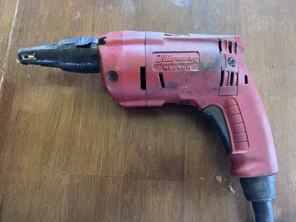 Milwaukee 6744 drill