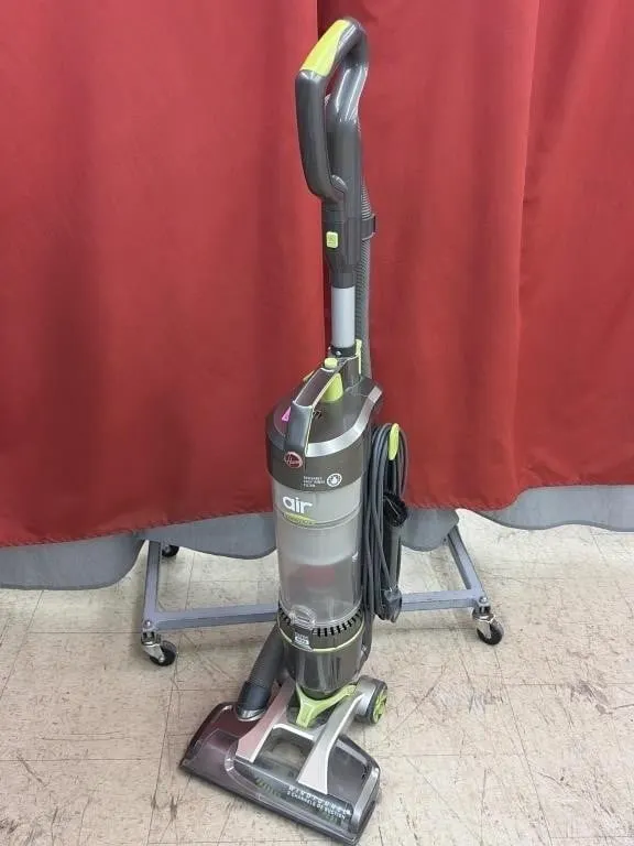 Hoover Vacuum - works