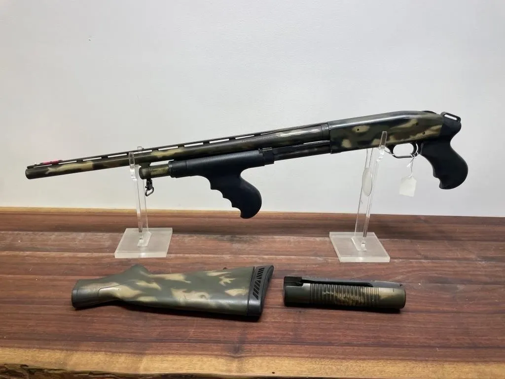 Mossberg Model 500A 12 Ga. Serial # L213431 -