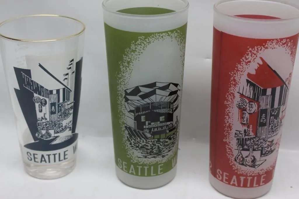 Seattle World's Fair Boulevards Souvenir Glasses