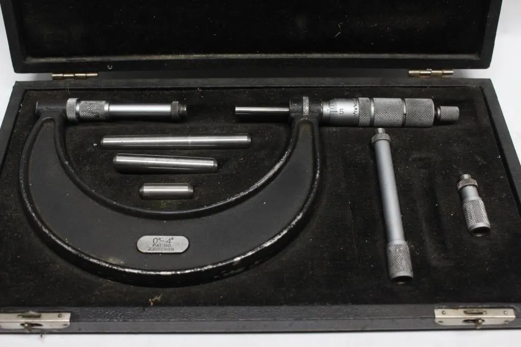 Central Tool Co. 0-4 Inch Micrometer Set in Case
