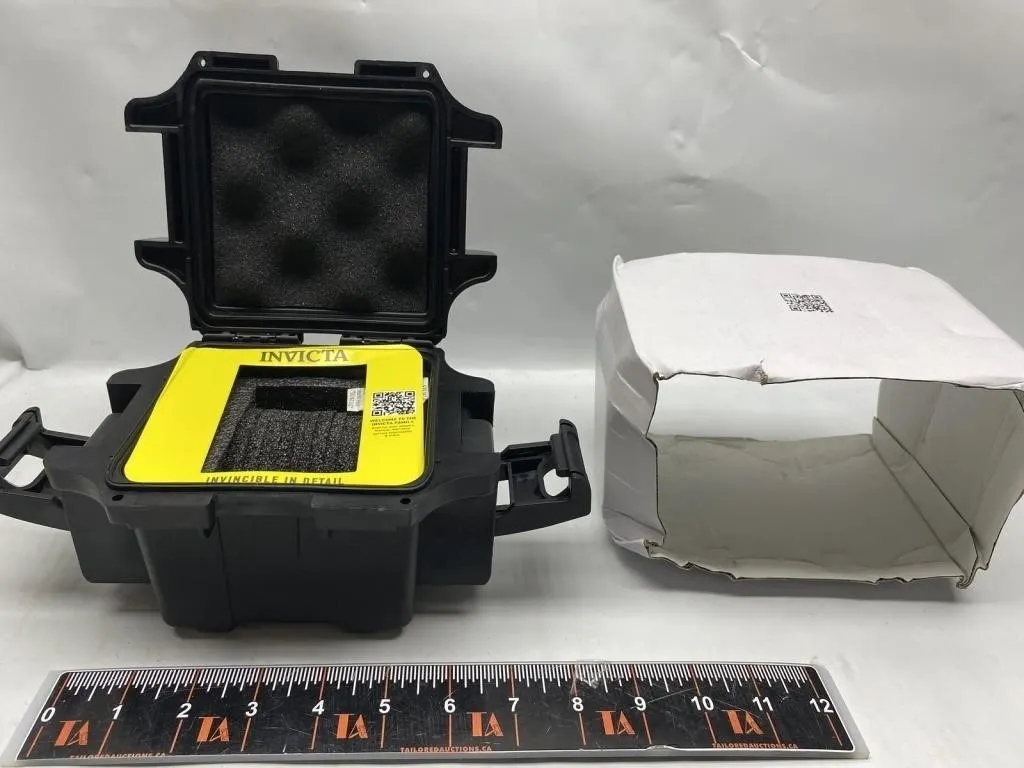 Invicta Watch Case with Protective Outer Box