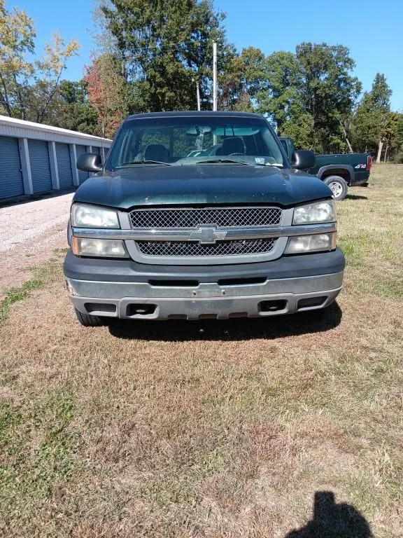2003 Chevy 2500. 343,113 Miles. 4x4. 6.0 gas.