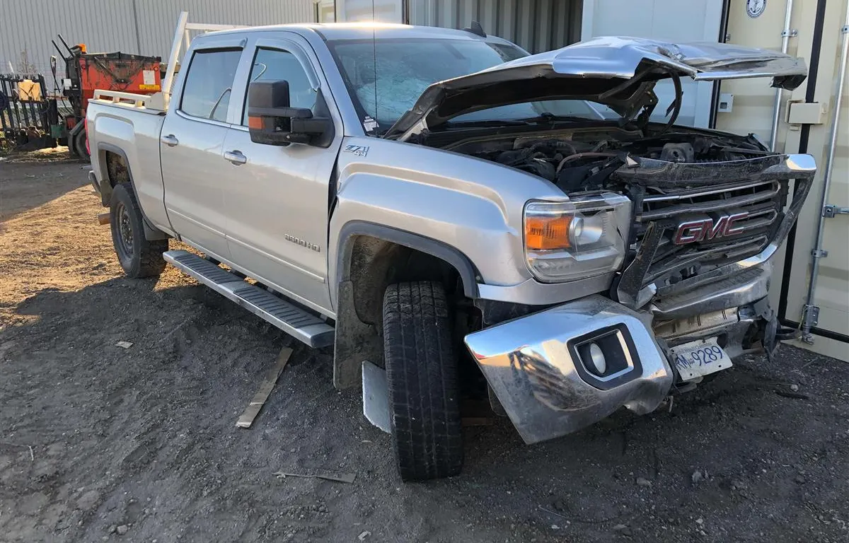 IMPOUND UNIT: 2016 GMC Sierra 3500HD SLE Truck (Non-Runner)
UNRESERVED