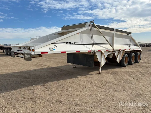 2013 Midland MG38MX3000 Tri/A Belly Dump Trailer