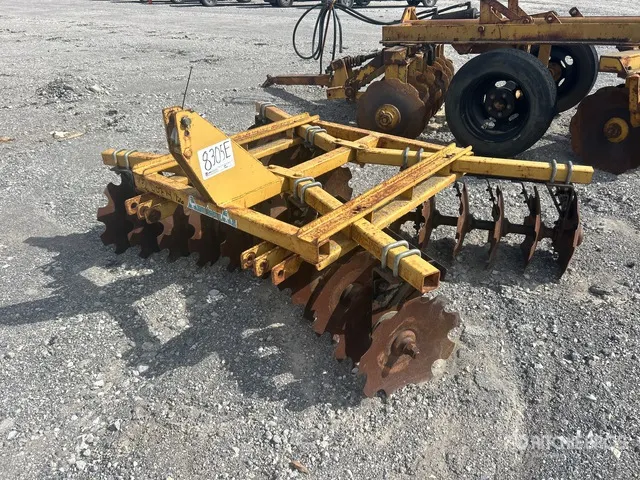 Armstrong 96 in 3-Point Tandem Breaking Harrow Disc