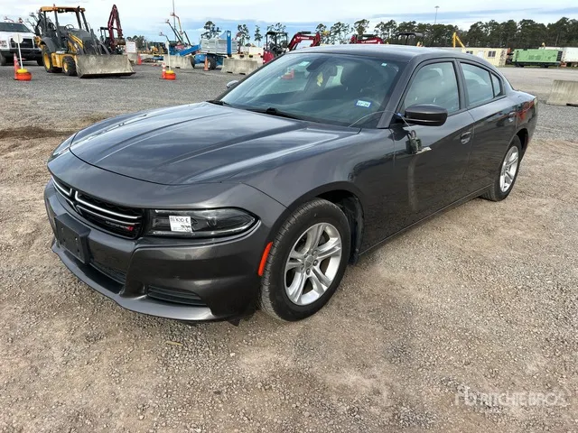 2017 Dodge Charger Automobile