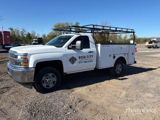 2016 Chevrolet Silverado 2500HD 4x2 Utility Truck