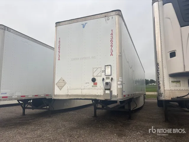 2014 Vanguard MaxCube 53 ft x 96 in T/A Van Trailer