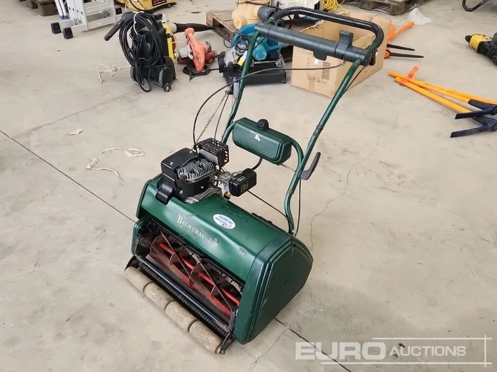 Balmoral Petrol Self Propelled Cylinder Mower