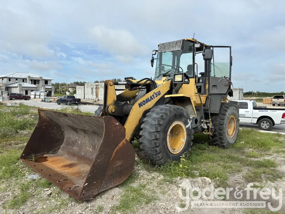 2013 Komatsu WA250-6