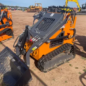 LandHonor Mini Skid Steer Loader