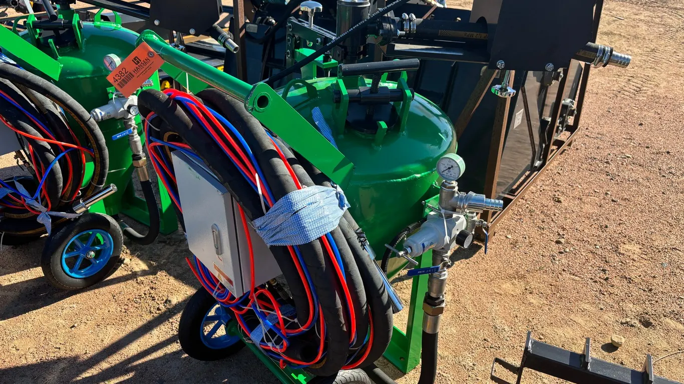 2026 DB600 Dustless Blasting Unit
